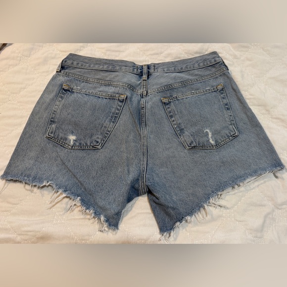 Agolde Parker Frayed Denim Jean Shorts Distressed Light Blue Button Fly Size 33 - Picture 8 of 10
